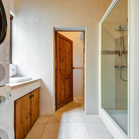 Timeless 3br Townhouse With Hot Tub Semesterbostad *