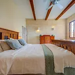 Timeless 3br Townhouse With Hot Tub * スリーマ